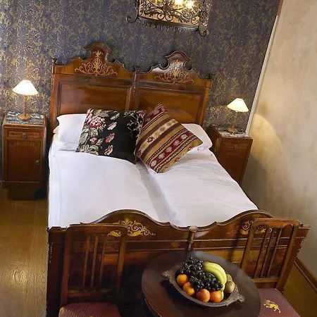 호텔 Novecento Boutique 3*