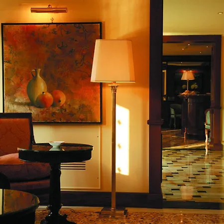 Hotel Sina Palazzo Sant'angelo 4*