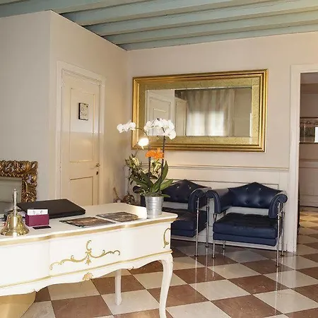 Casa Dei Cavalieri * Venezia