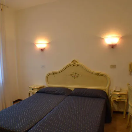 Hotel Guerrini 2*