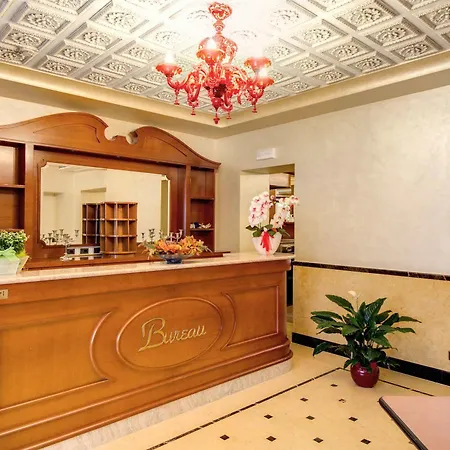 Domus Cavanis Hotel 3*