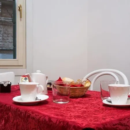Hotel Noemi 3*