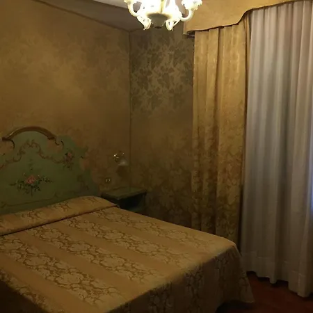 Hotel Malibran