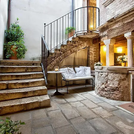 カ サン ジョルジオ B＆b ベッド・アンド・ブレックファスト