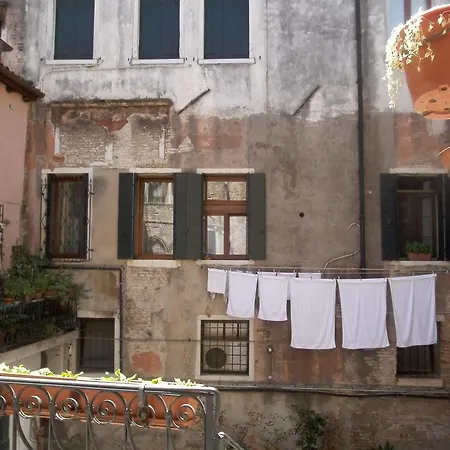 Maison d'hôtes Star - Locazione Turistica 2*