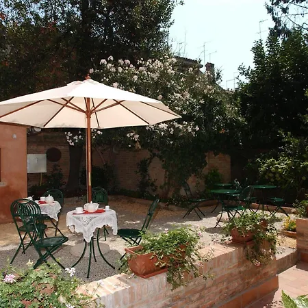 Casa Mimma Bed & Breakfast 3*