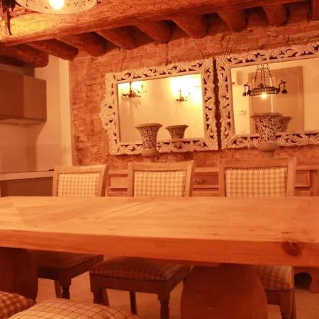 Rigoletto Charm Bed & Breakfast 3*