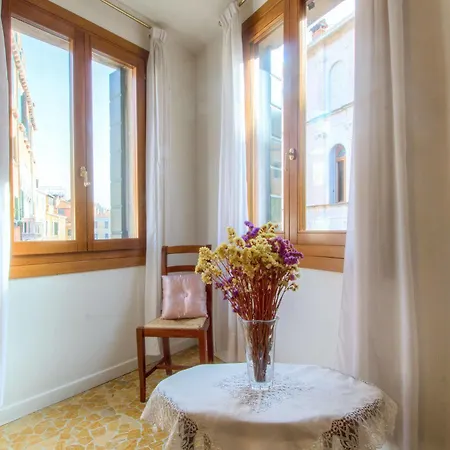 De L'osmarin Suites 3* Benátky