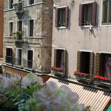 Casa Delle Ortensie * Venice