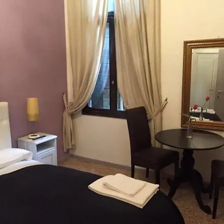 Quaggio Ca' Grimani 2*