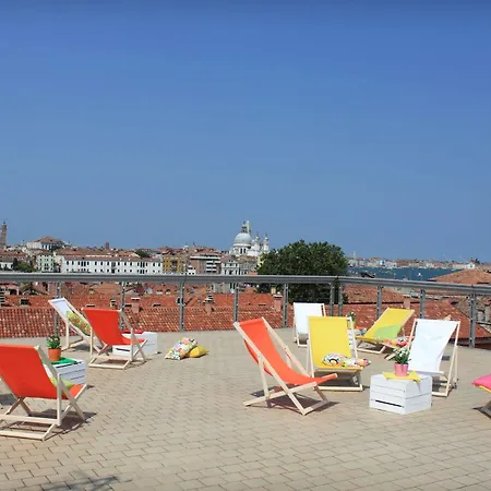 Auberge de jeunesse Sunny Terrace *