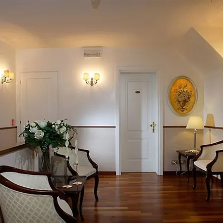 Bed & Breakfast Residenza Goldoni 3*