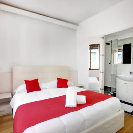 Fenix La Boheme Apartment