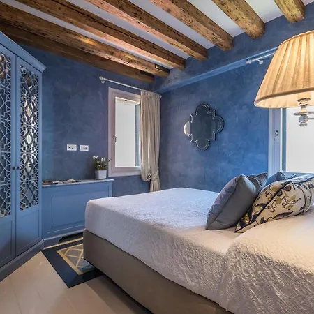 Apartment Gondolieri Terrace- Dimora Italia Collection -