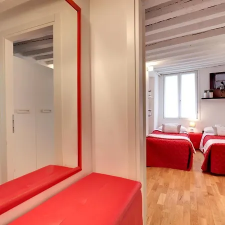 Apartment Cannaregio Canal View - Marco Polo By Wonderful Italy