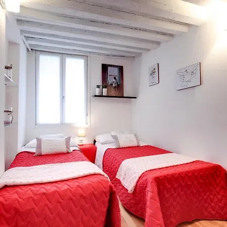 Cannaregio Canal View - Marco Polo By Wonderful Italy Venice