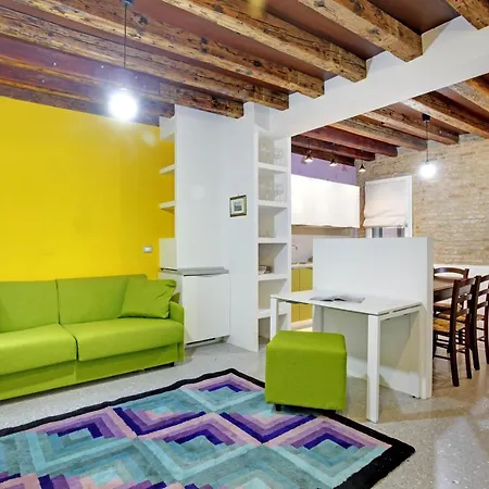 Apartment Fenix Otello *