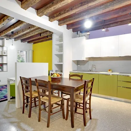 Apartment Fenix Otello *