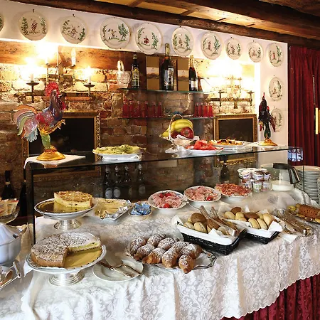 Palazzo Abadessa Ξενοδοχείο 4*