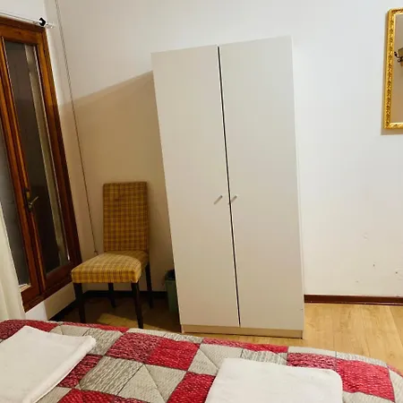 Aquablue San Marco Guest house