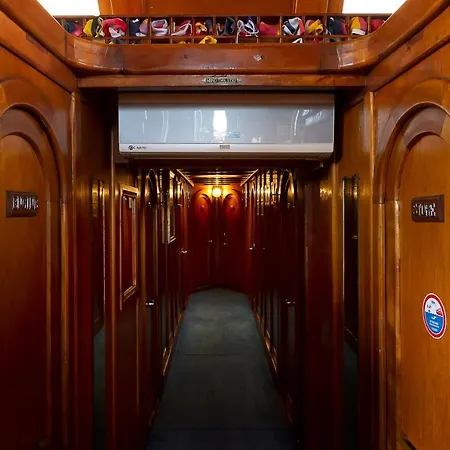 Ботель Boat & Breakfast Caicco Freedom
