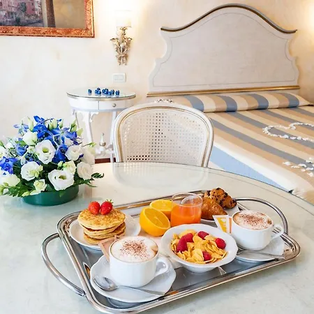 Mercurio 3* Venice