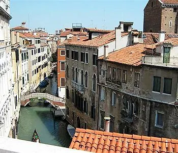 Delle Acque Bed and Breakfast Βενετία