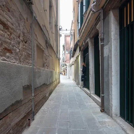 Ca' Della Scimmia - Rialto Bridge, Apartmán *