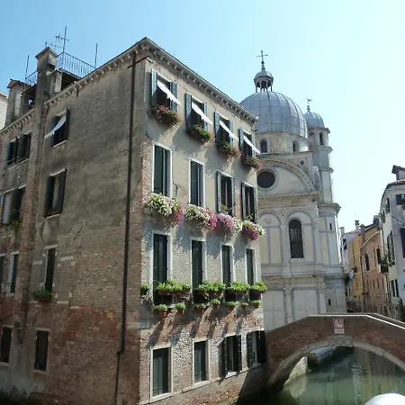 Di Charme Apartment