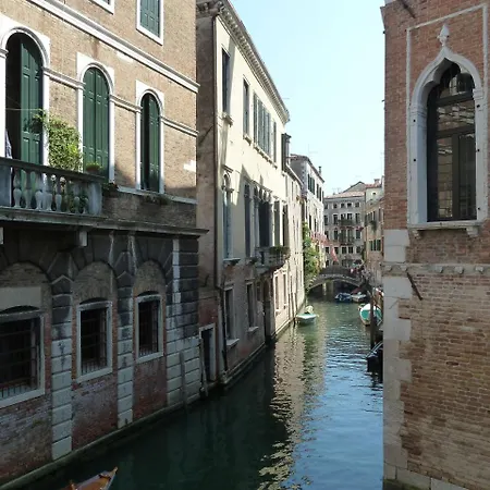 Apartment Di Charme Venice