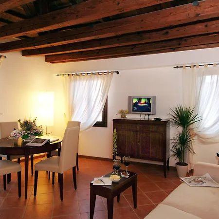 Corte Grimani Hotel apartamentowy 3*