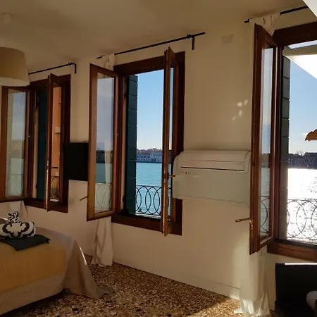 Apartment G & T Venice