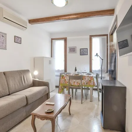 Casa Santo Stefano Apartment Venice