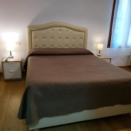 San Polo Star 2* Veneza