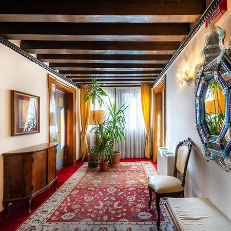 Scandinavia - Relais Hotel Venice