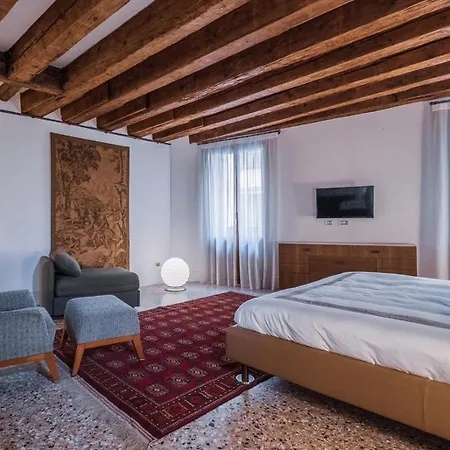 Joseph Apartment