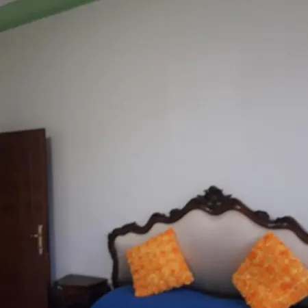 Near Station Santa Lucia Two Bedroom Apartment