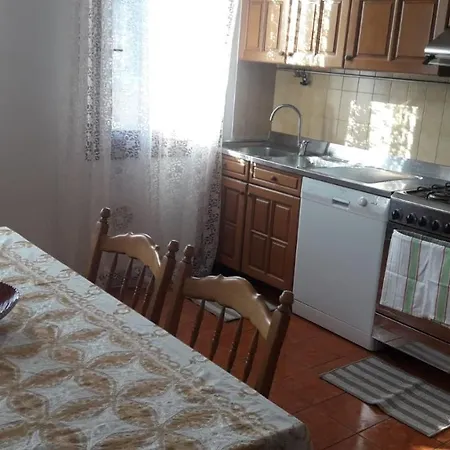 Near Station Santa Lucia Two Bedroom