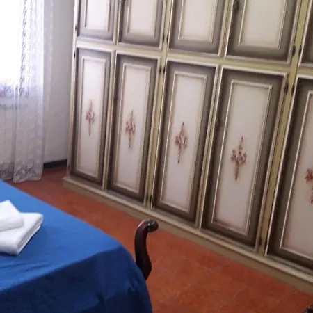 Apartment Near Station Santa Lucia Two Bedroom Venice