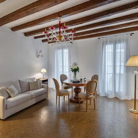 Ad Place Hotel 4*