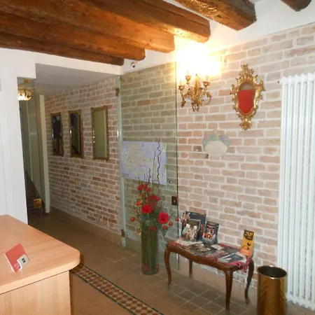 Guest house Ca Del Dose 2*