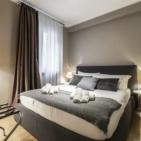 Rialto Canal View Deluxe R&r Apartment