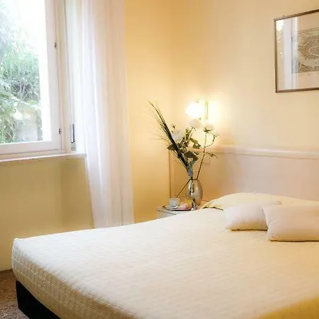 Santa Lucia Hotel Venice