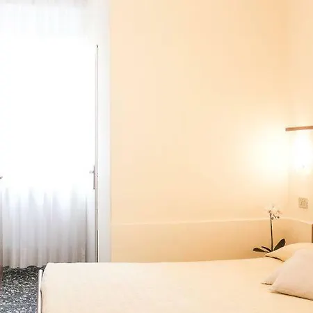 Hotel Santa Lucia