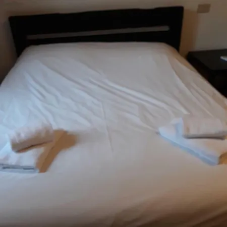 Ponte Degli Scalzi Bed & Breakfast *
