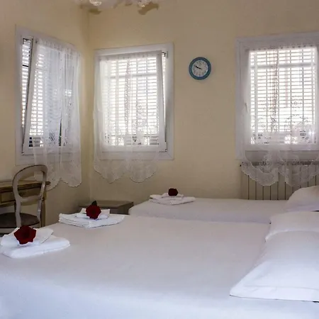 Bed & Breakfast Rio 3*