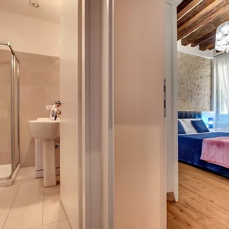 Daire Charming Castello By Wonderful Italy Venedik