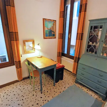Campo San Maurizio Apartment