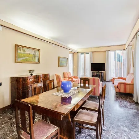 Castello Elegant Apartment *