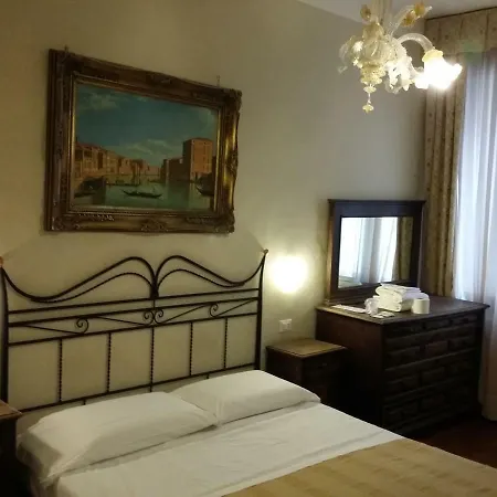 Residenza Grisostomo 3* Venice